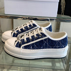 D-Sneakers