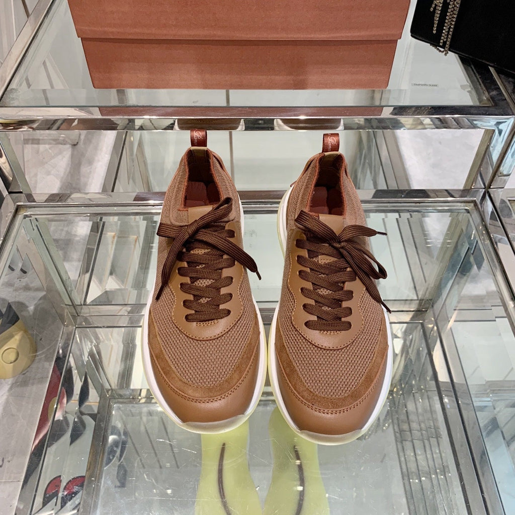L-Sneakers