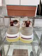 L-Sneakers