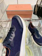 L-Sneakers