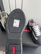 P-Sneakers