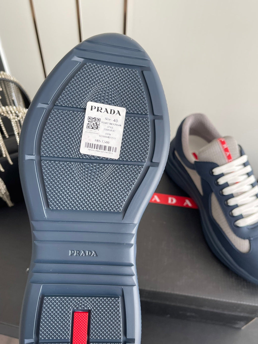 P-Sneakers