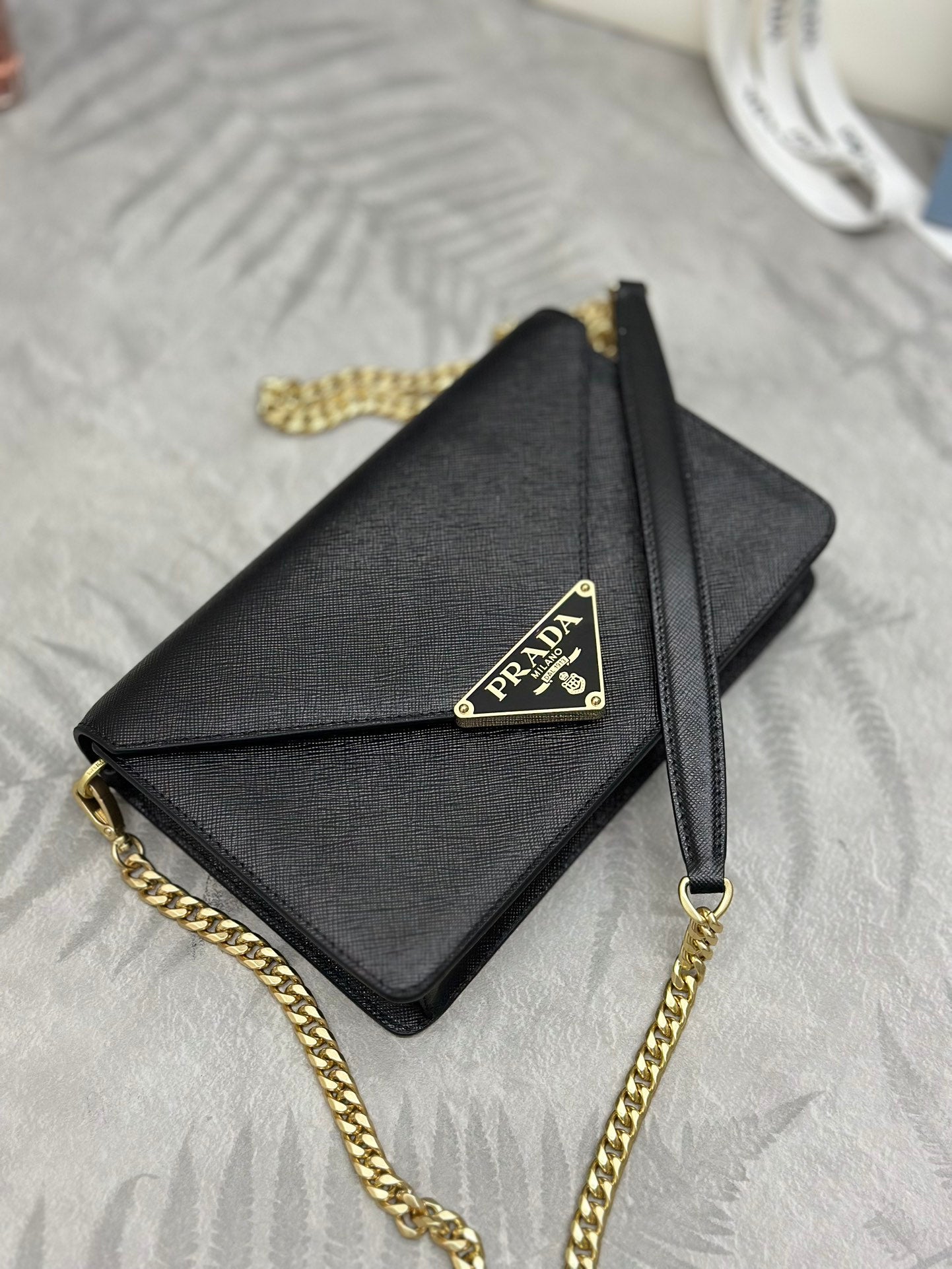P-Shoulder Bag