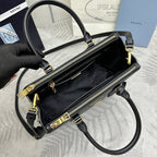 P-Shoulder Bag