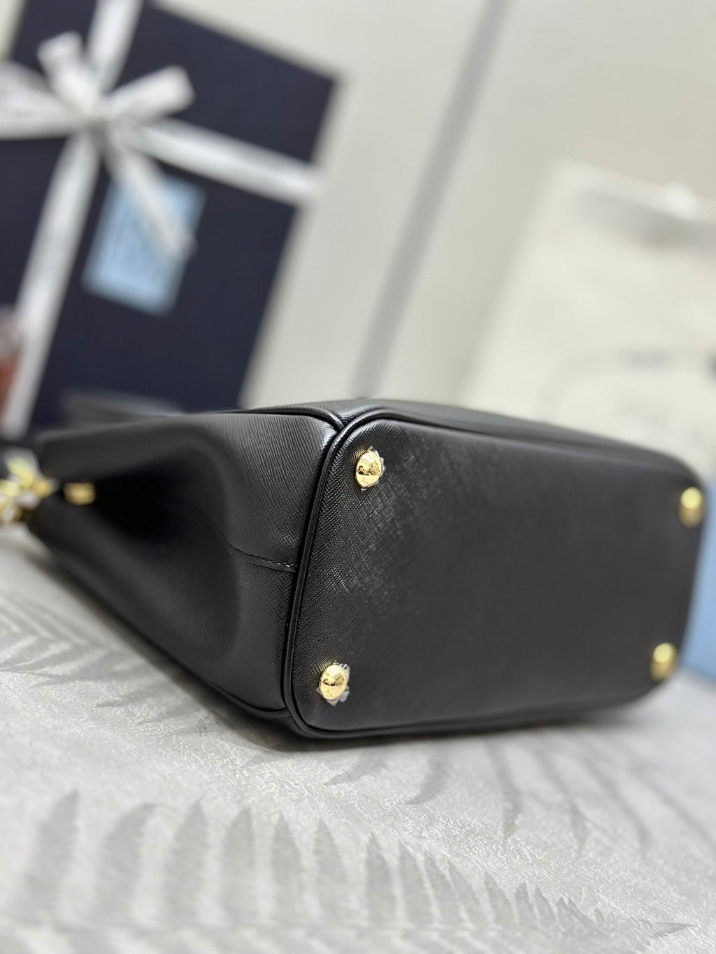 P-Shoulder Bag