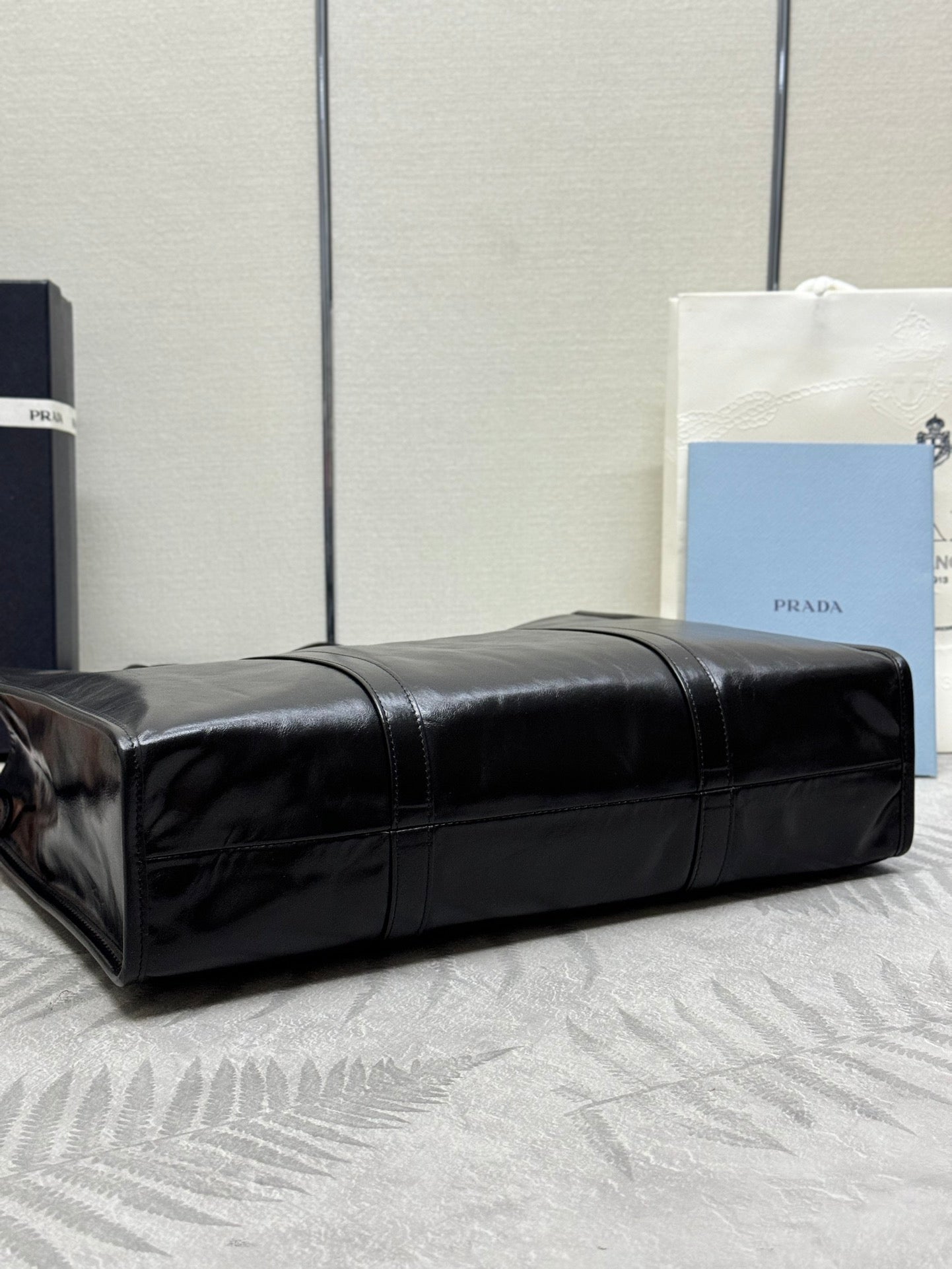 P-Shoulder Bag