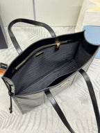 P-Shoulder Bag