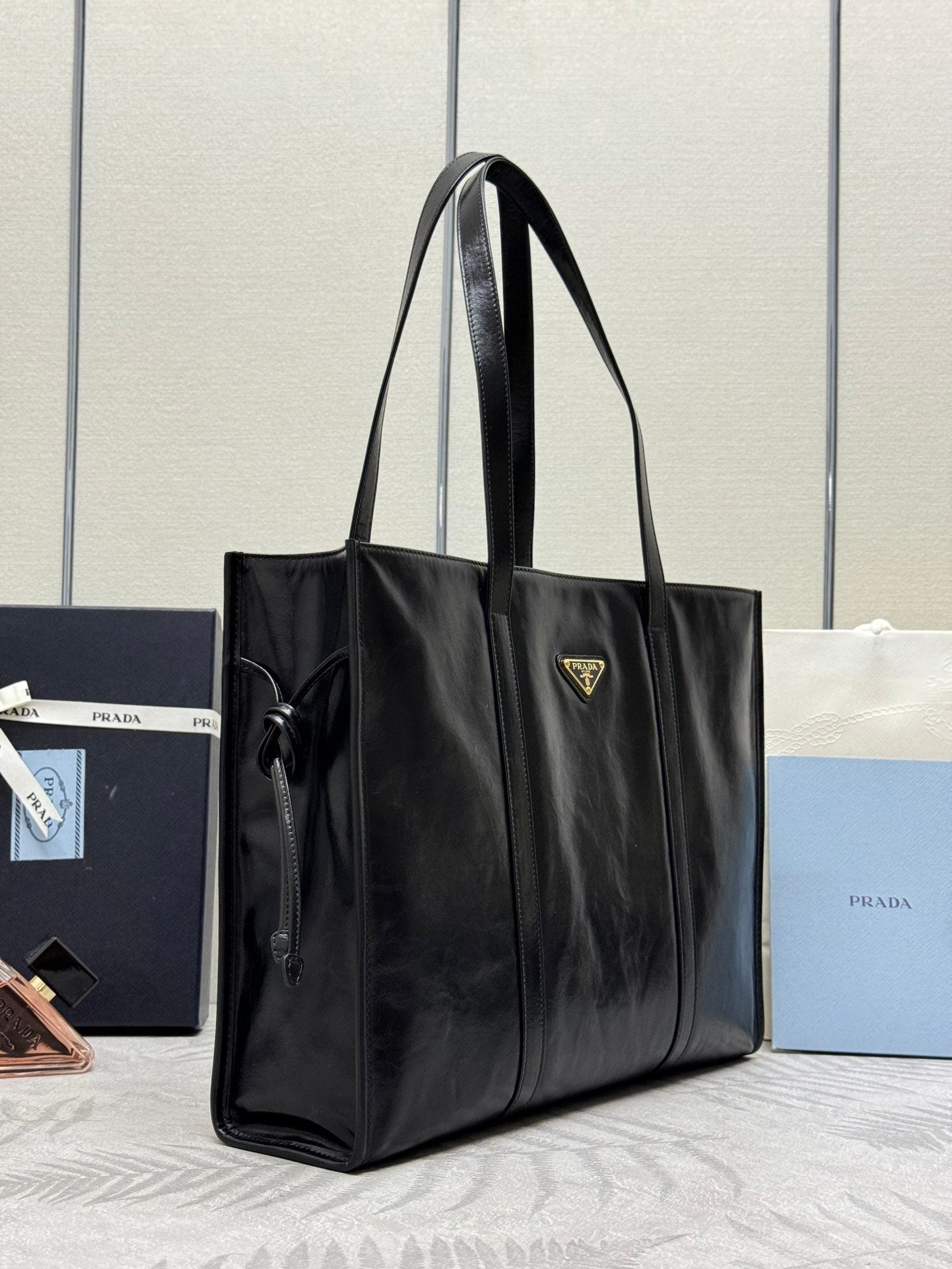 P-Shoulder Bag