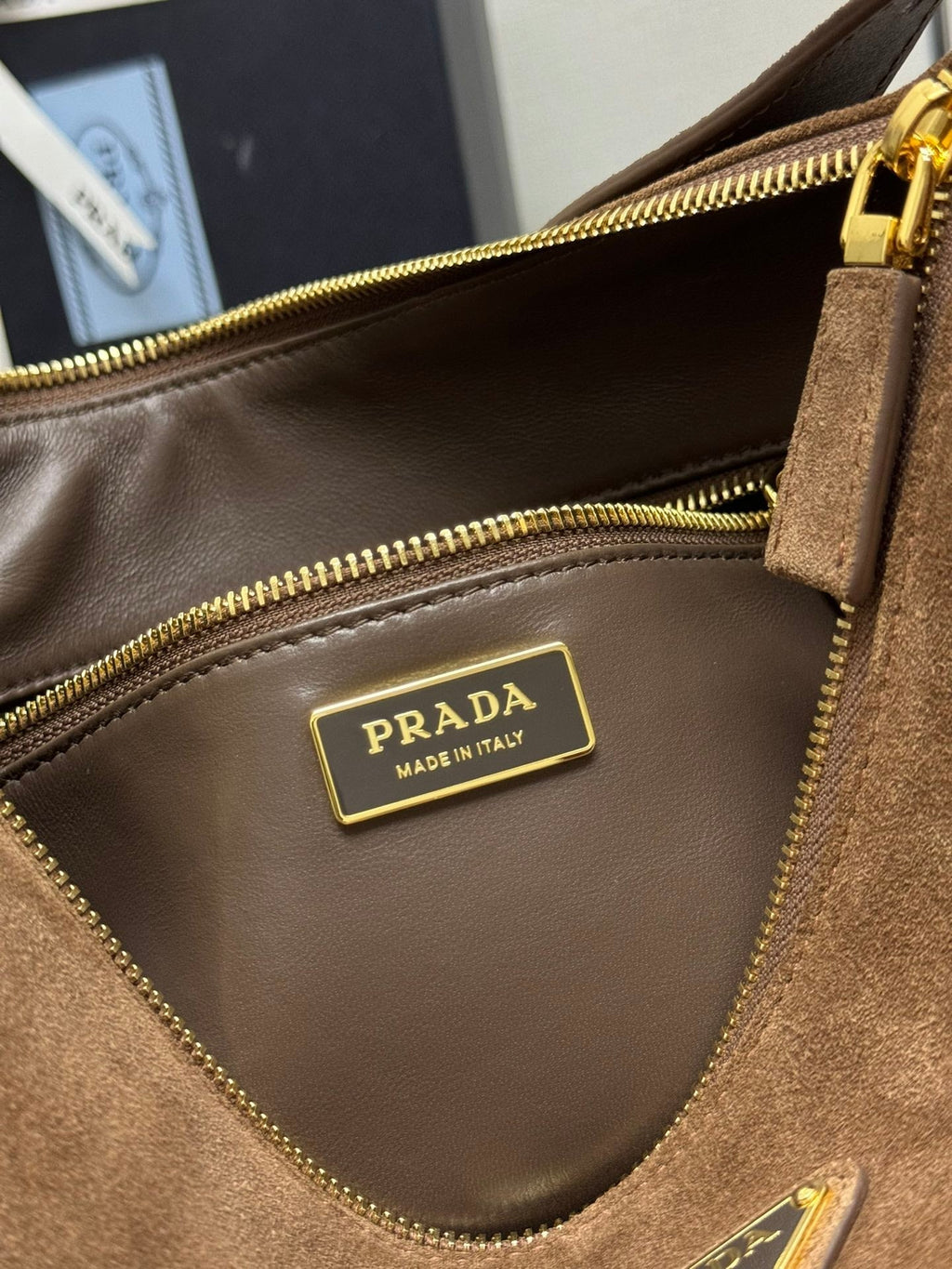 P-Shoulder Bag