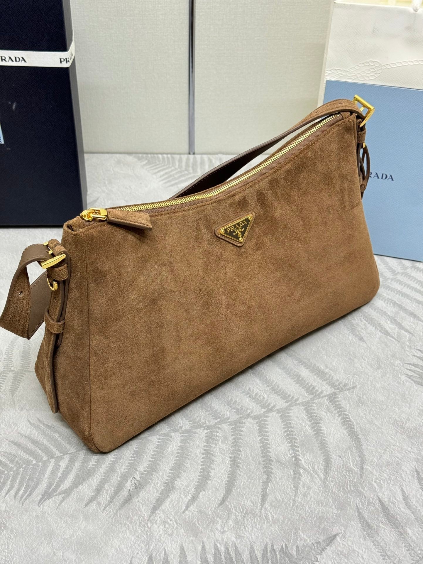 P-Shoulder Bag