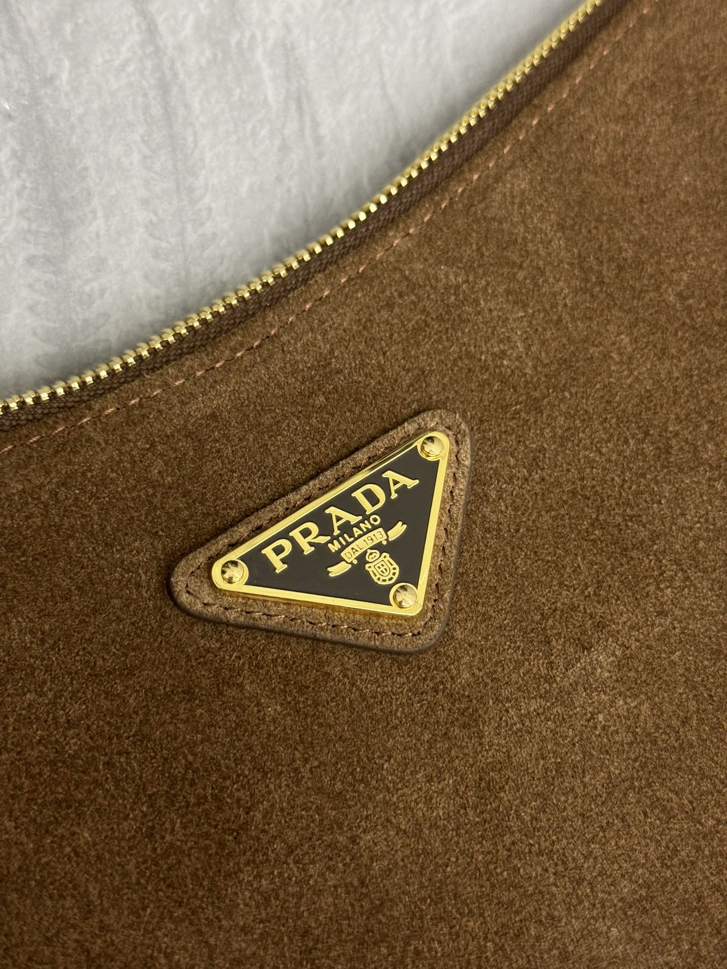 P-Shoulder Bag