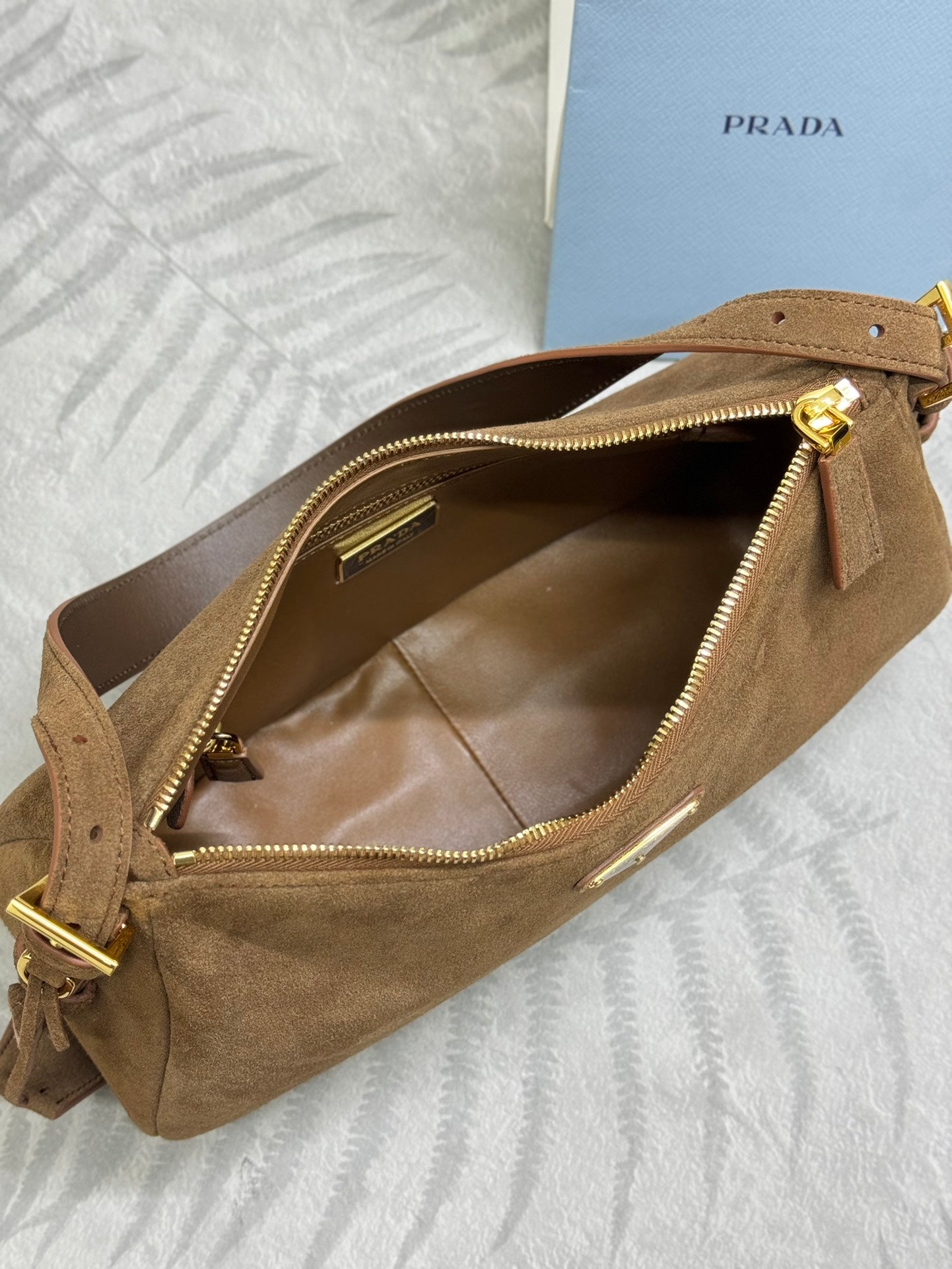 P-Shoulder Bag
