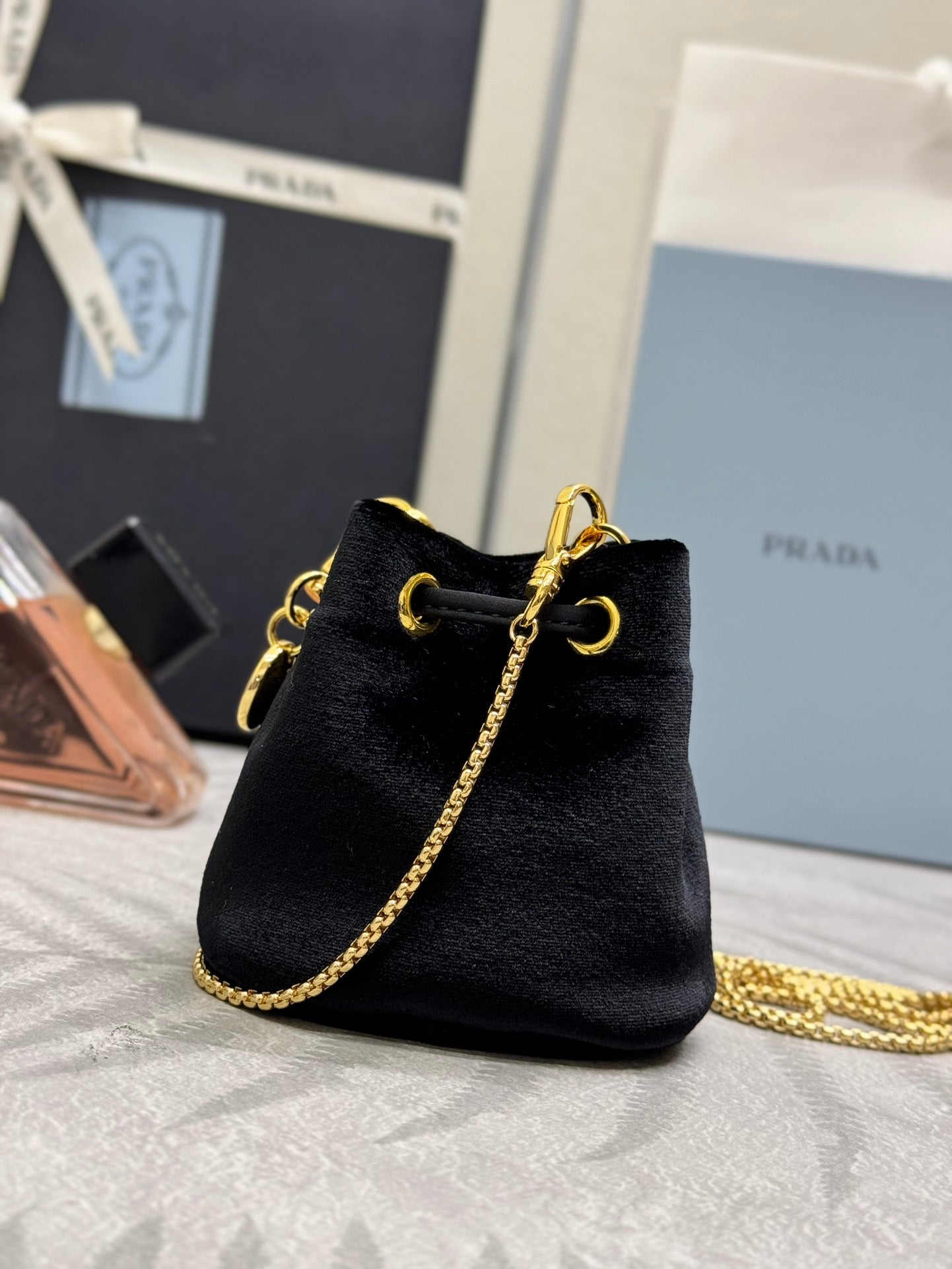 P-Shoulder Bag