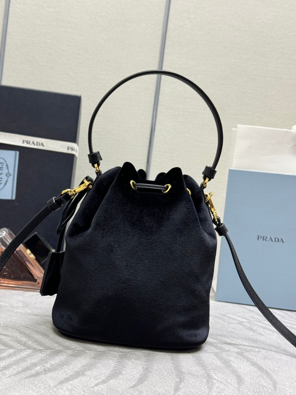 P-Shoulder Bag