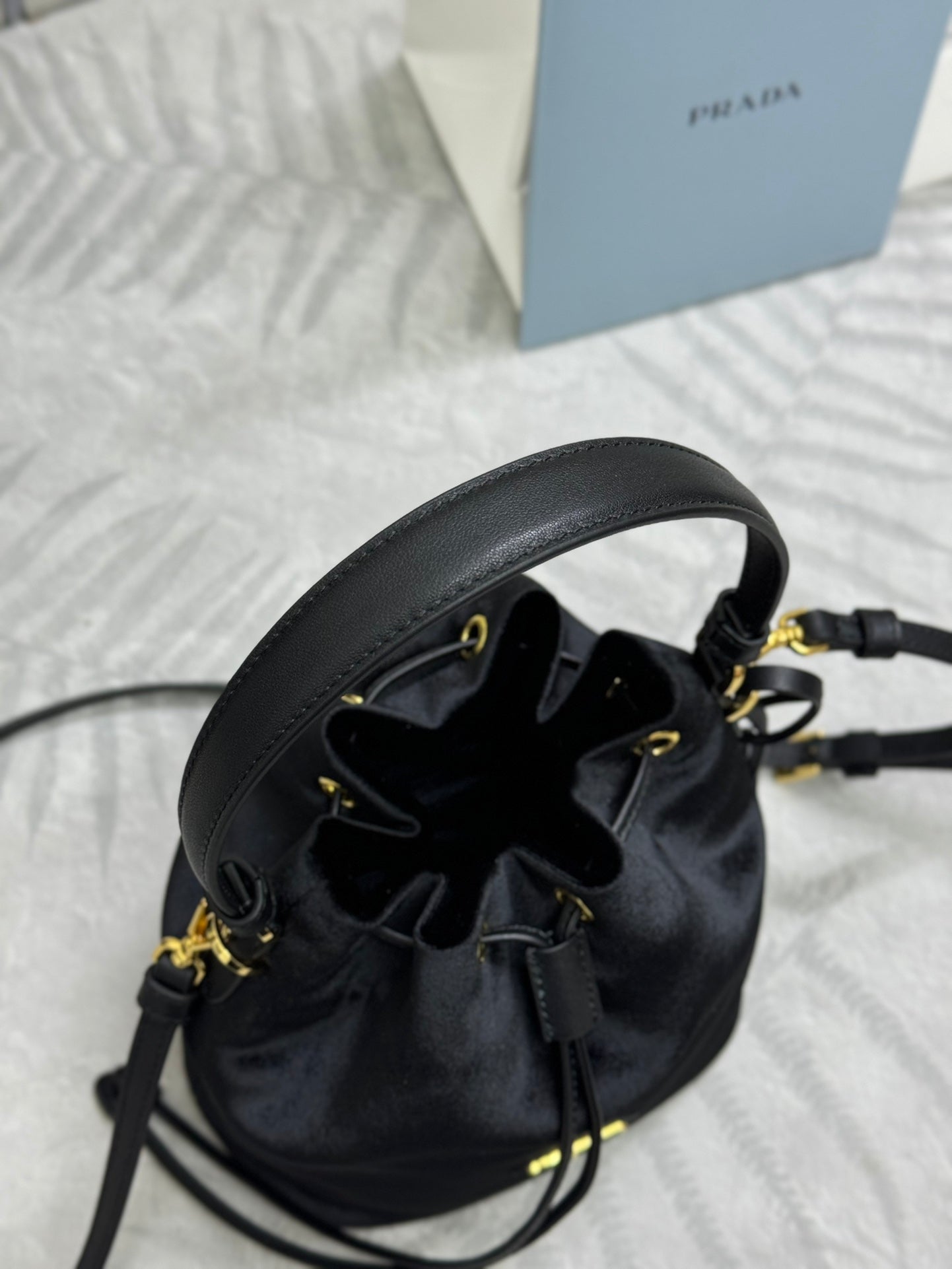 P-Shoulder Bag