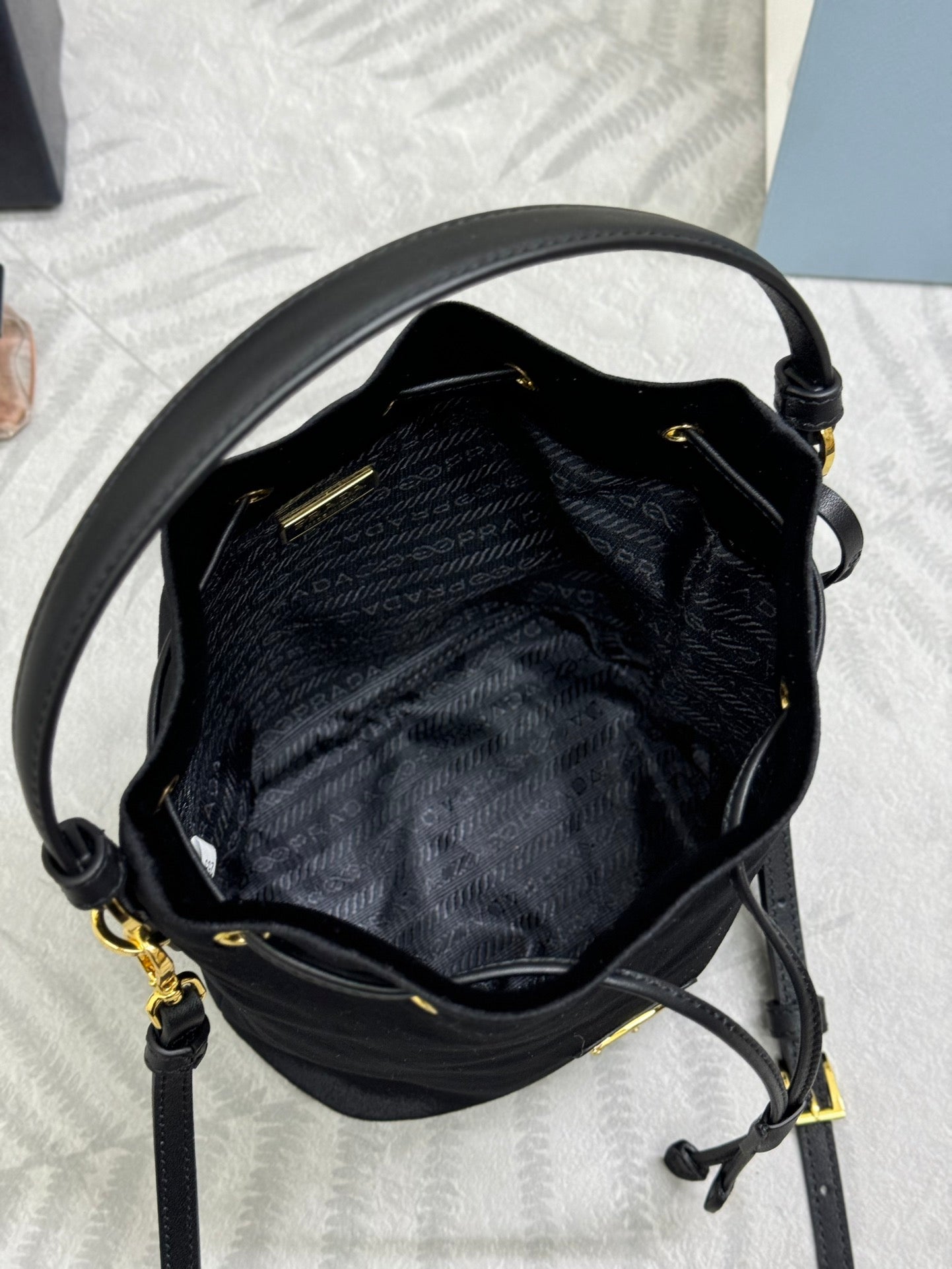 P-Shoulder Bag