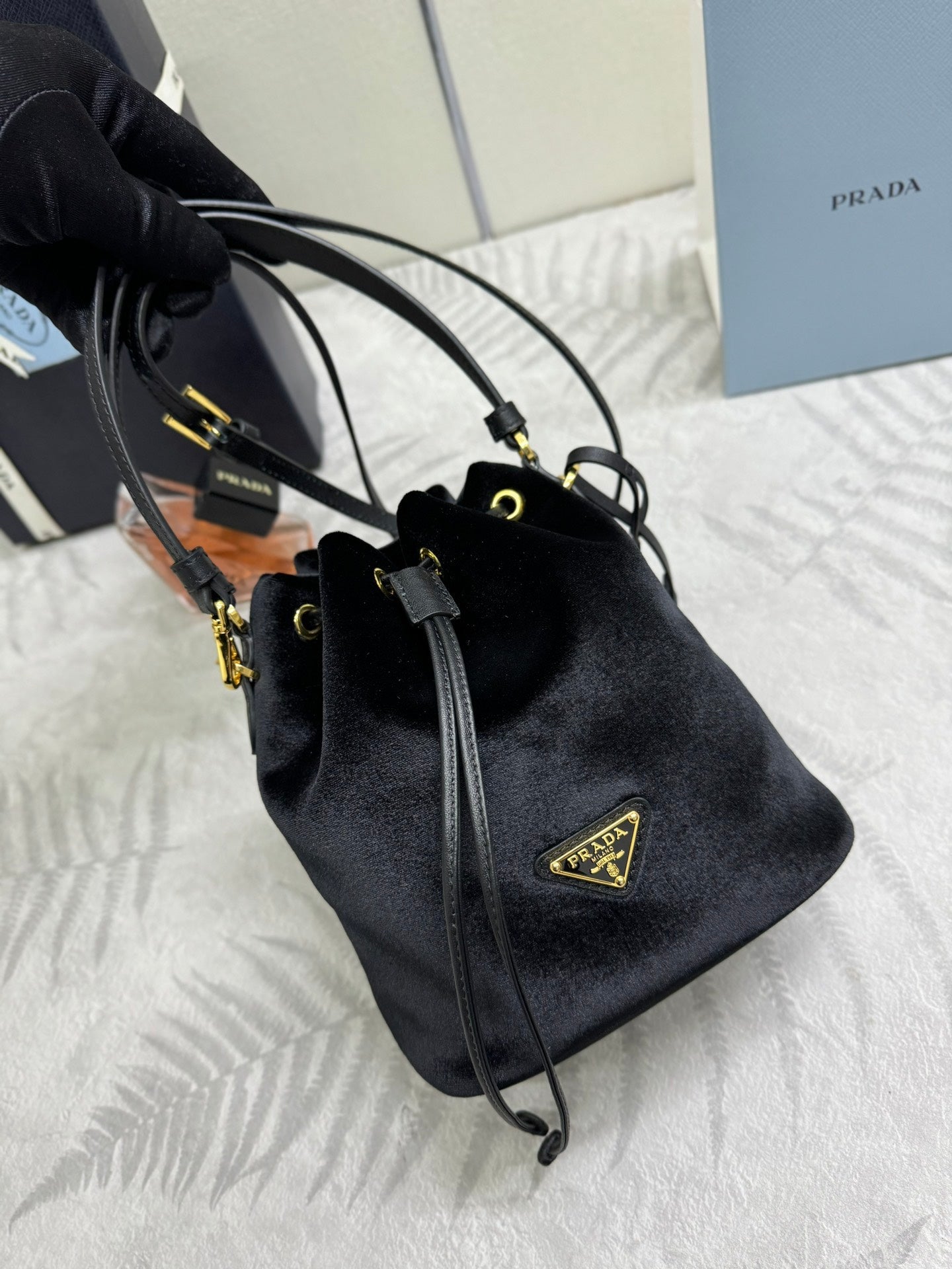 P-Shoulder Bag