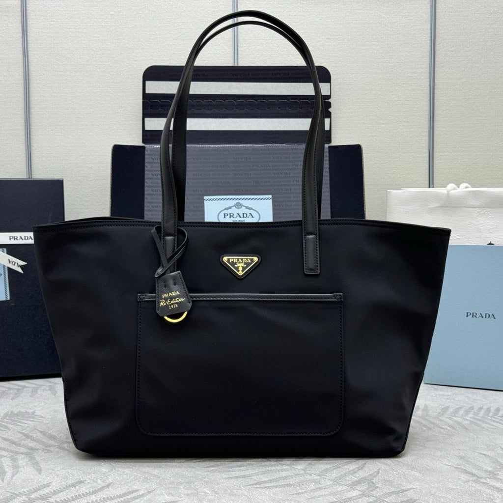 P-Shoulder Bag