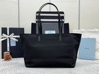 P-Shoulder Bag