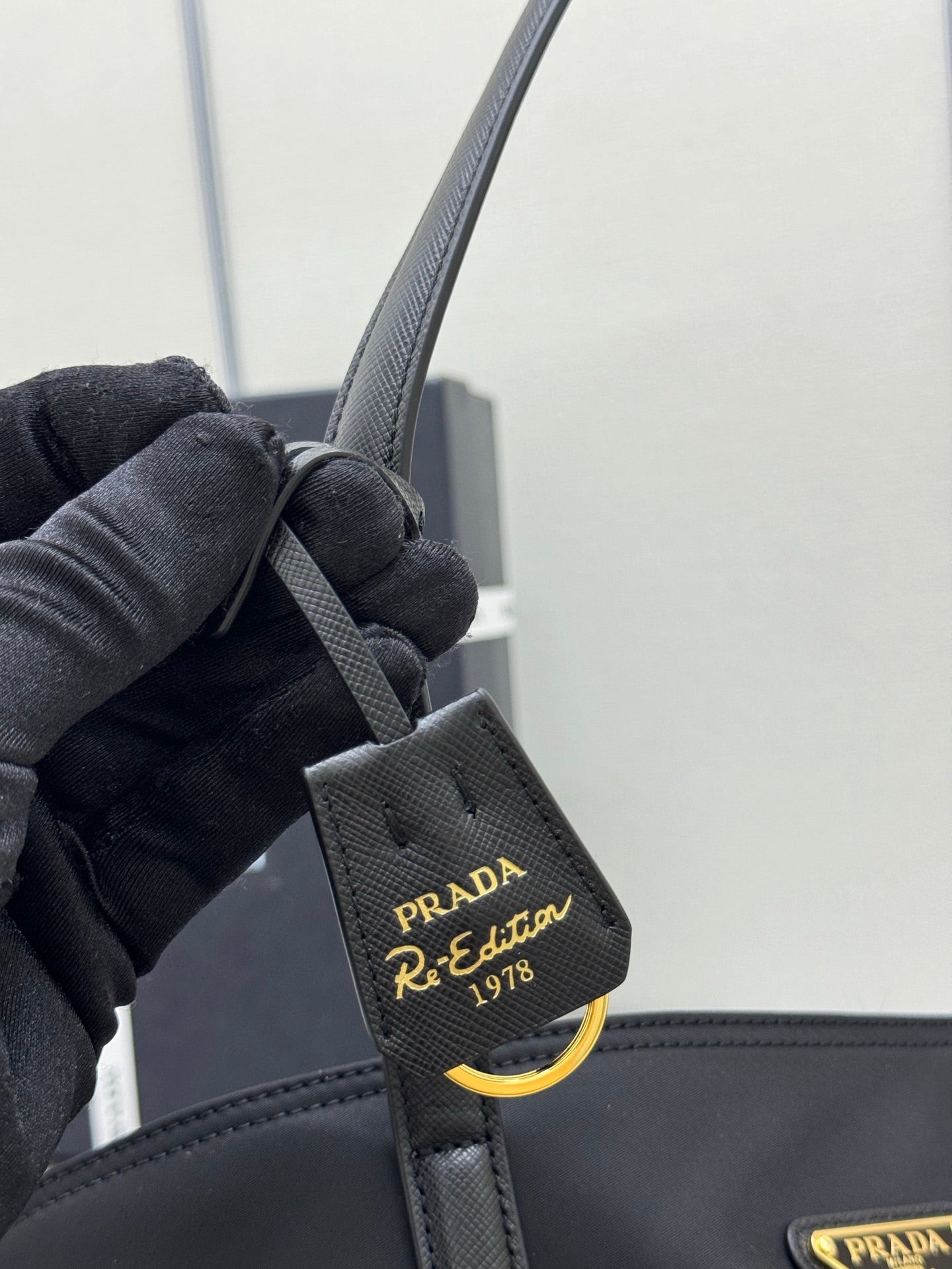 P-Shoulder Bag