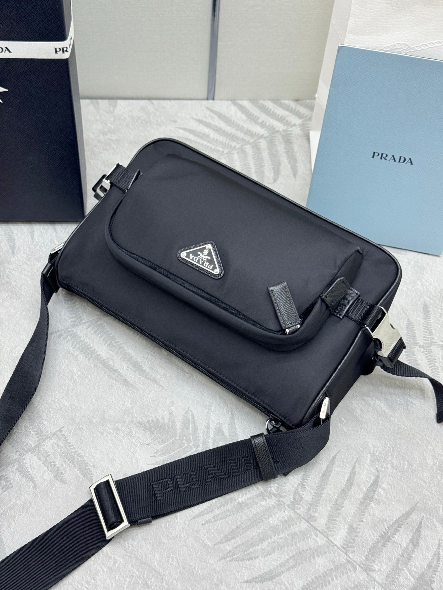 P-Shoulder Bag