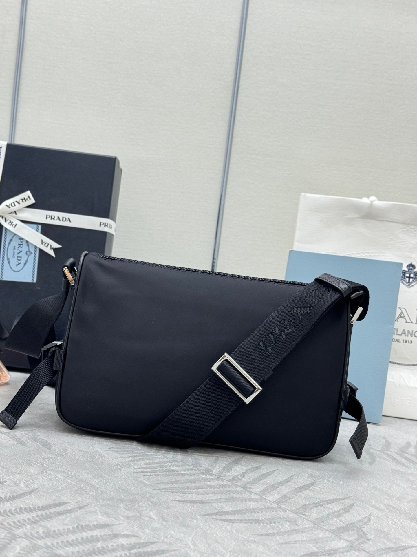 P-Shoulder Bag