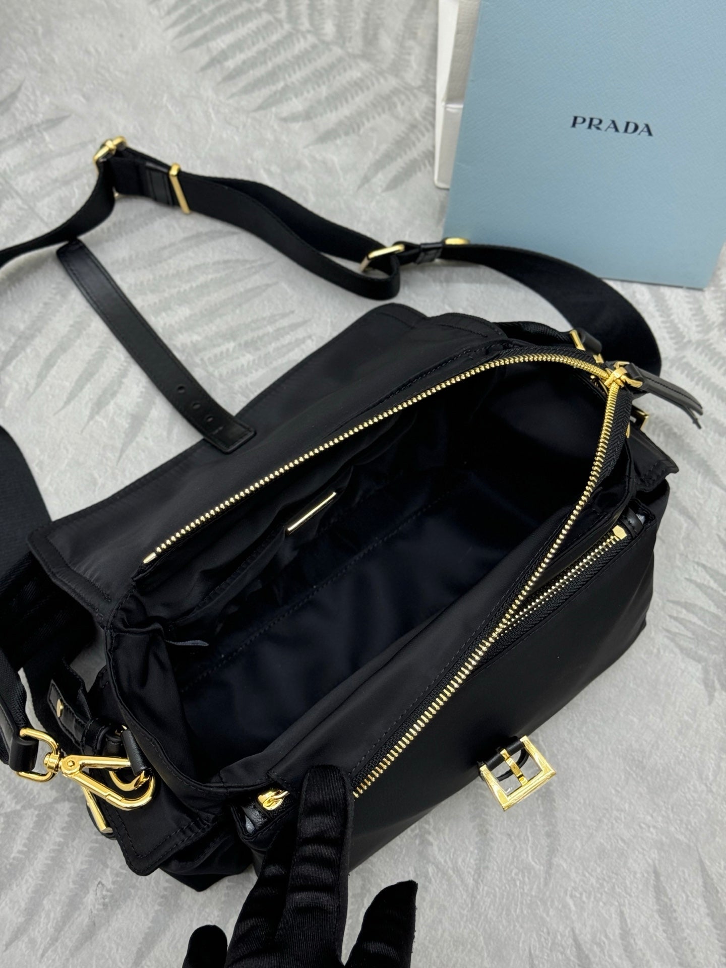 P-Shoulder Bag