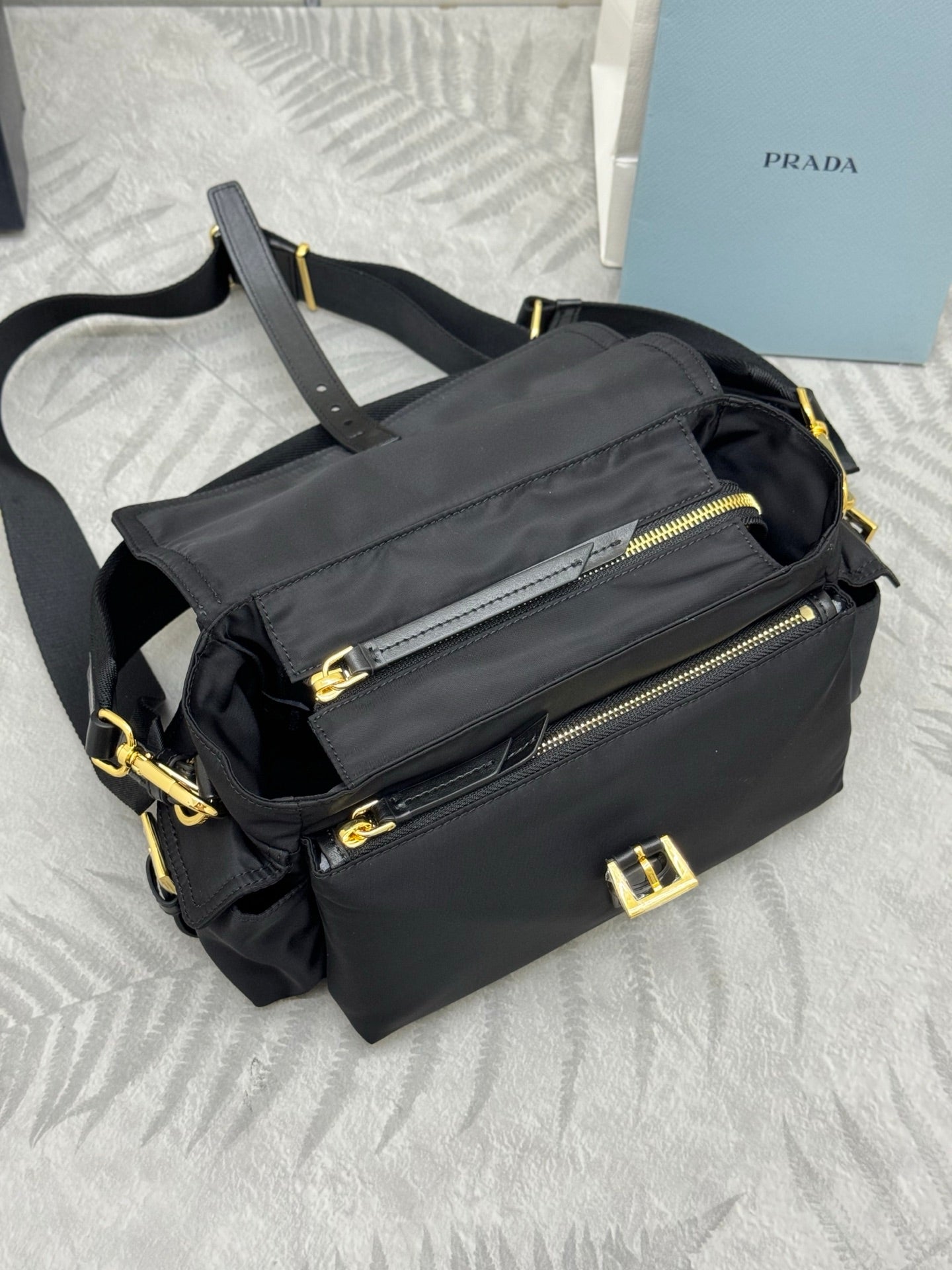 P-Shoulder Bag