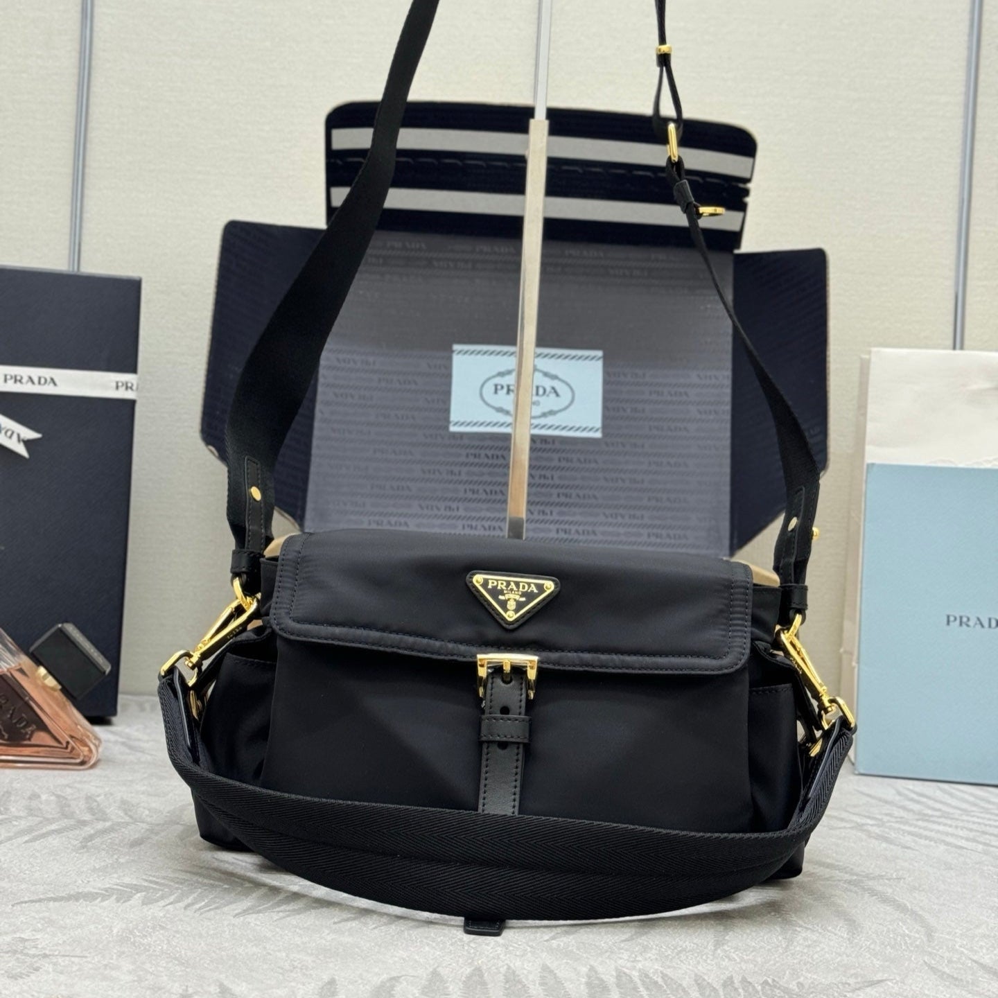 P-Shoulder Bag