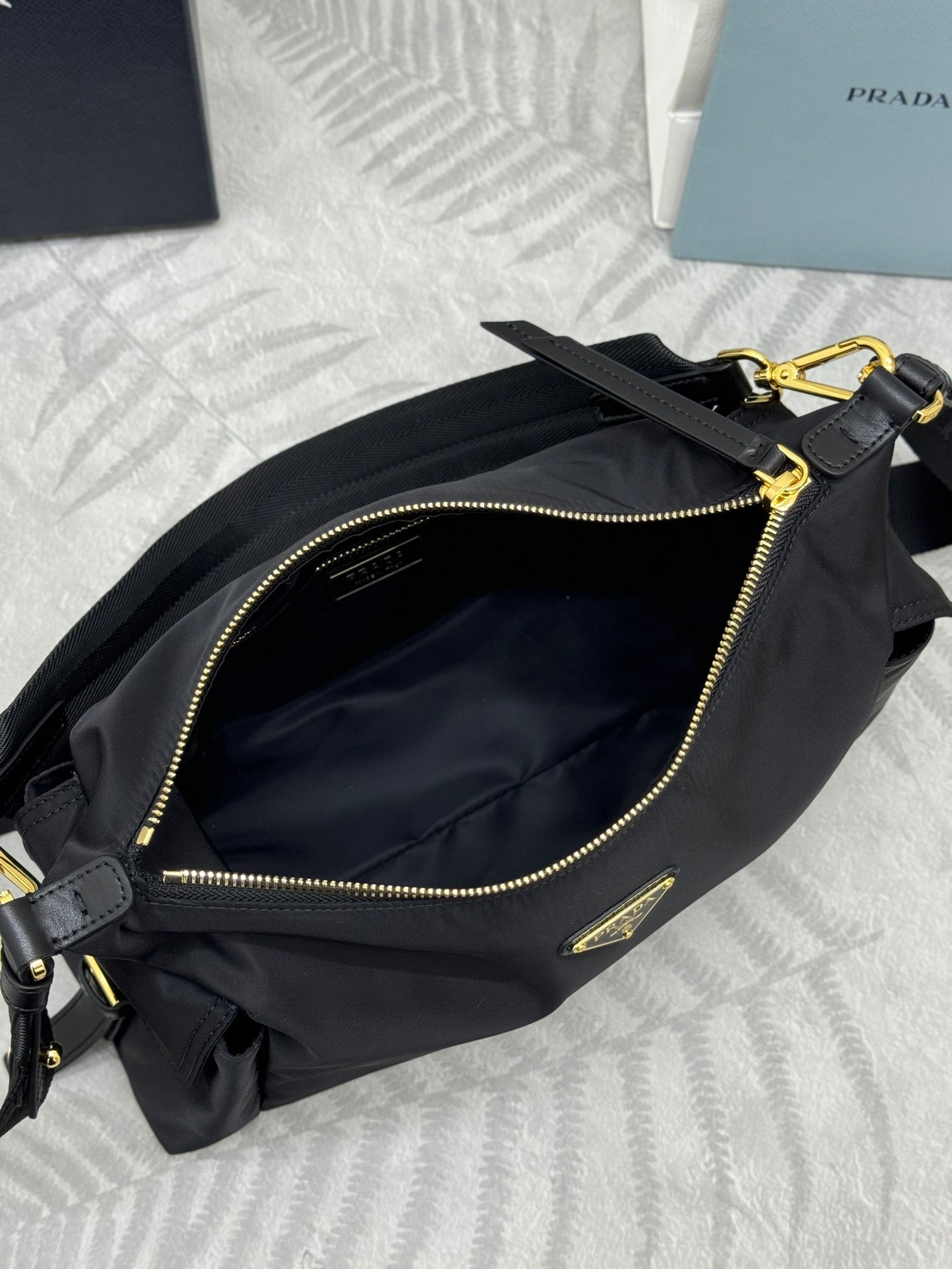 P-Shoulder Bag