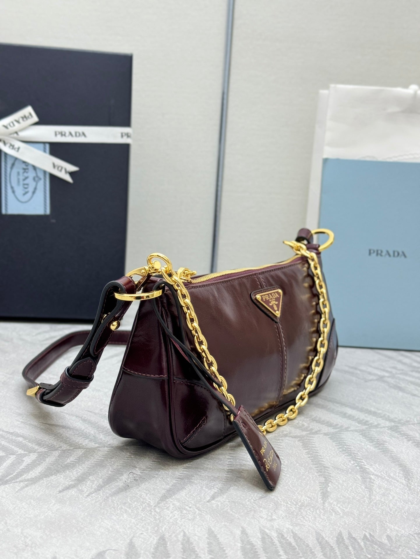 P-Shoulder Bag