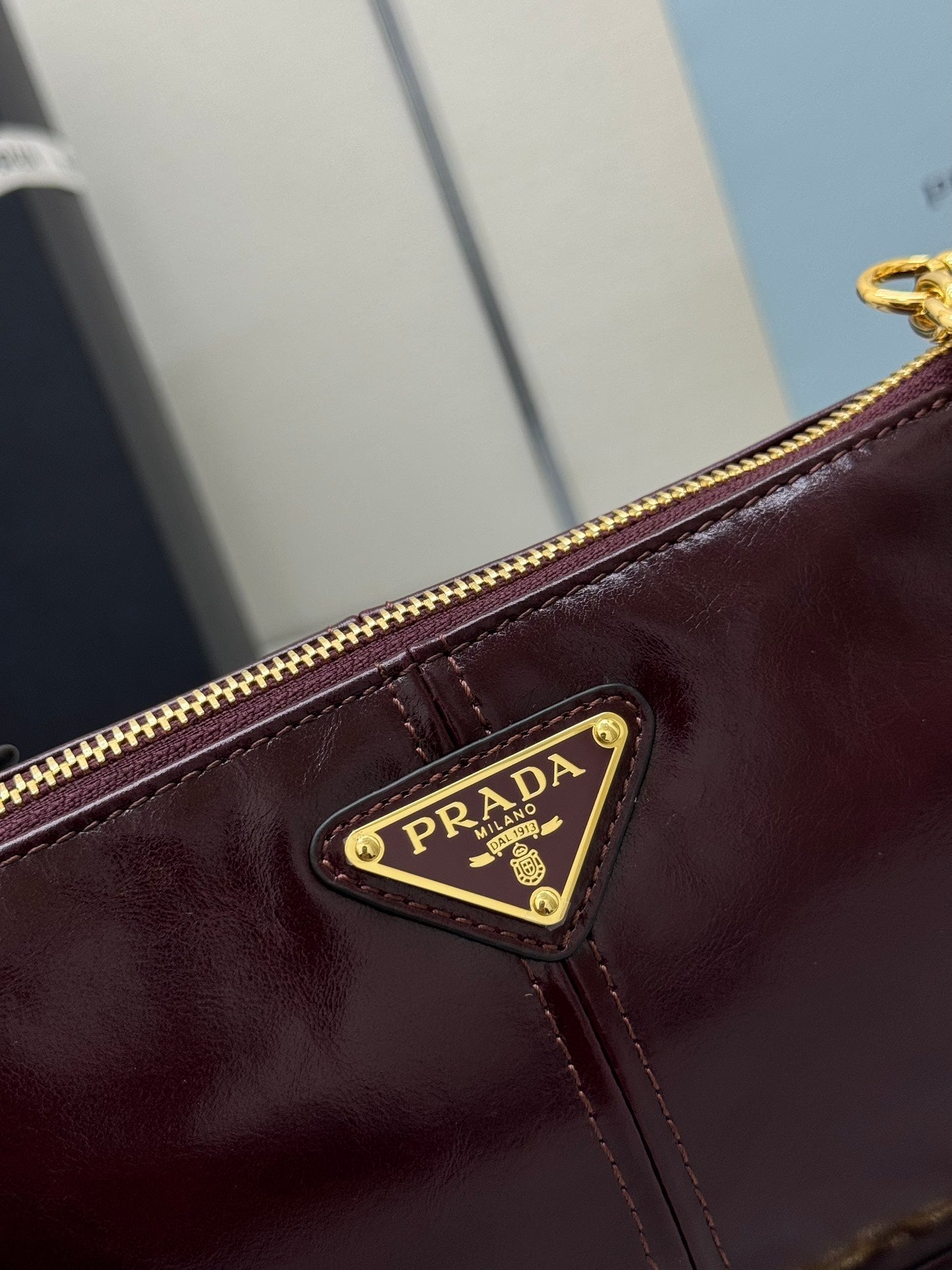 P-Shoulder Bag