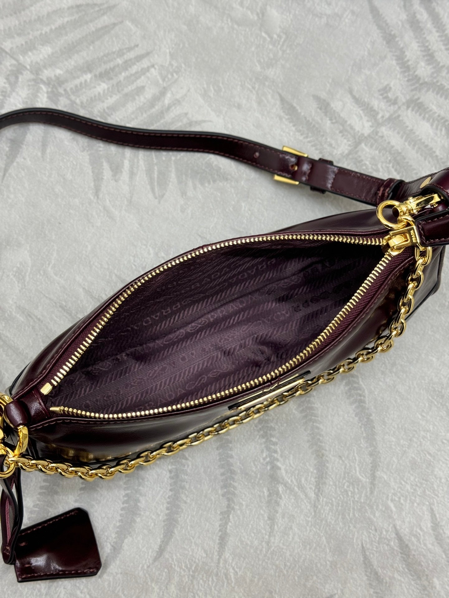 P-Shoulder Bag