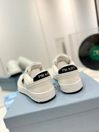 P-Sneakers
