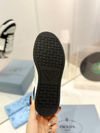 P-Sneakers