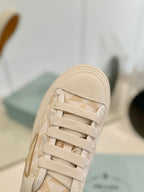 P-Sneakers