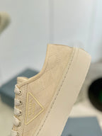 P-Sneakers
