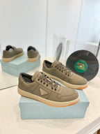 P-Sneakers