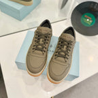 P-Sneakers