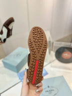 P-Sneakers