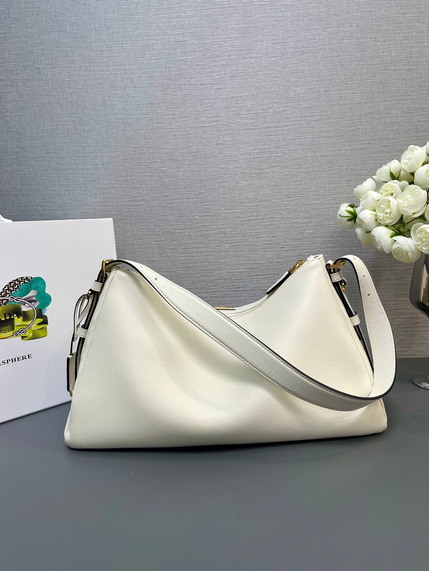 P-Shoulder Bag
