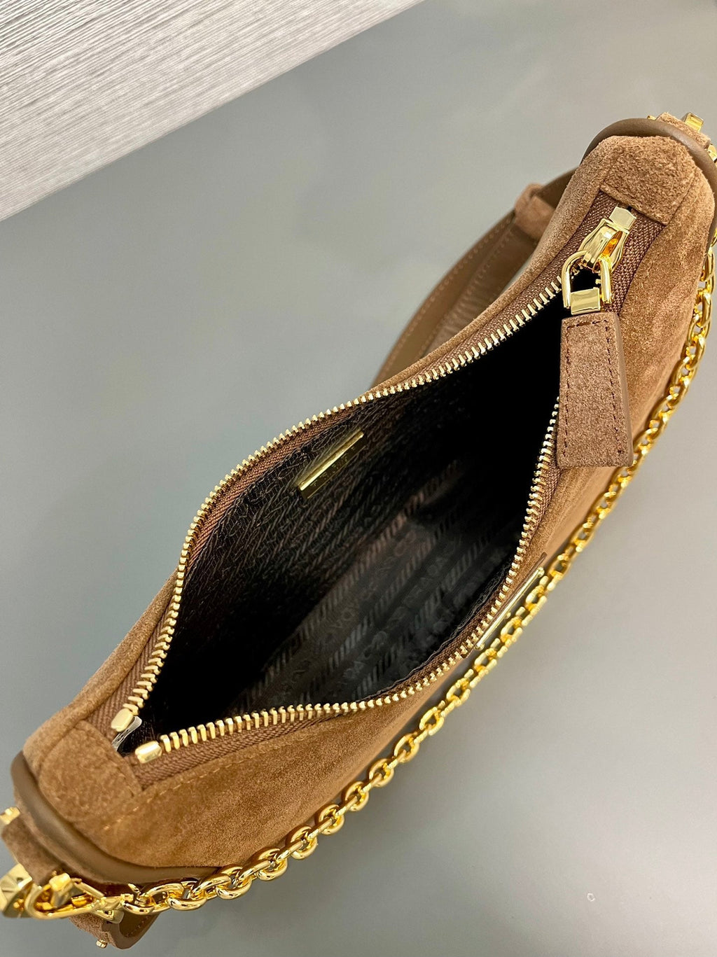 P-Shoulder Bag