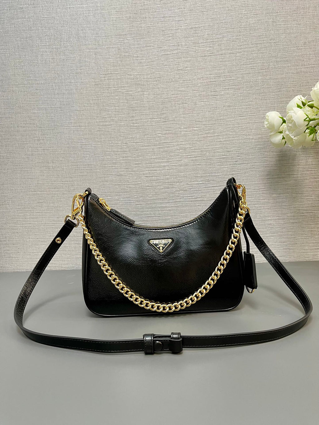 P-Shoulder Bag