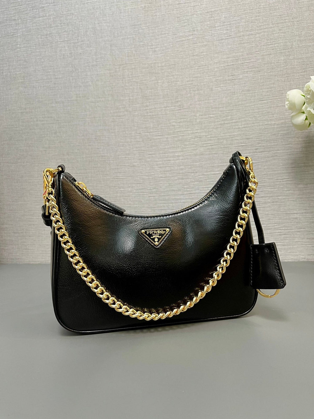 P-Shoulder Bag