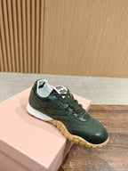 M-Sneakers