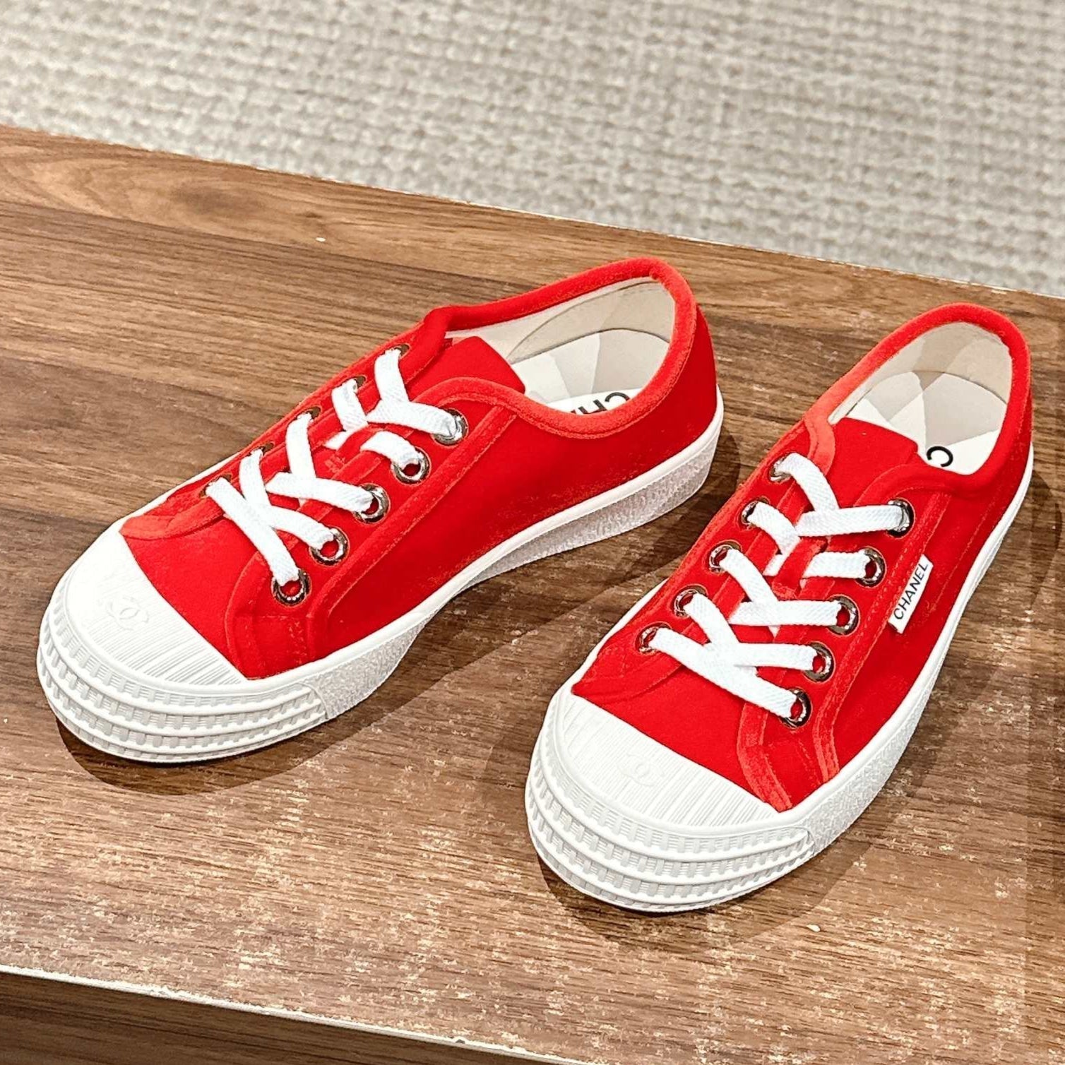 C-Sneakers