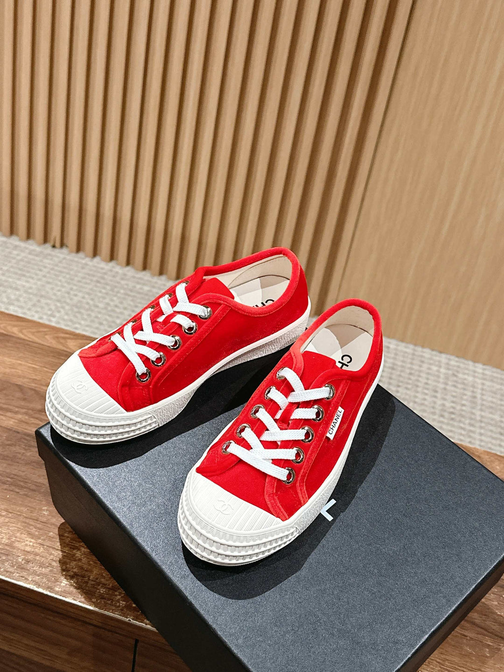 C-Sneakers