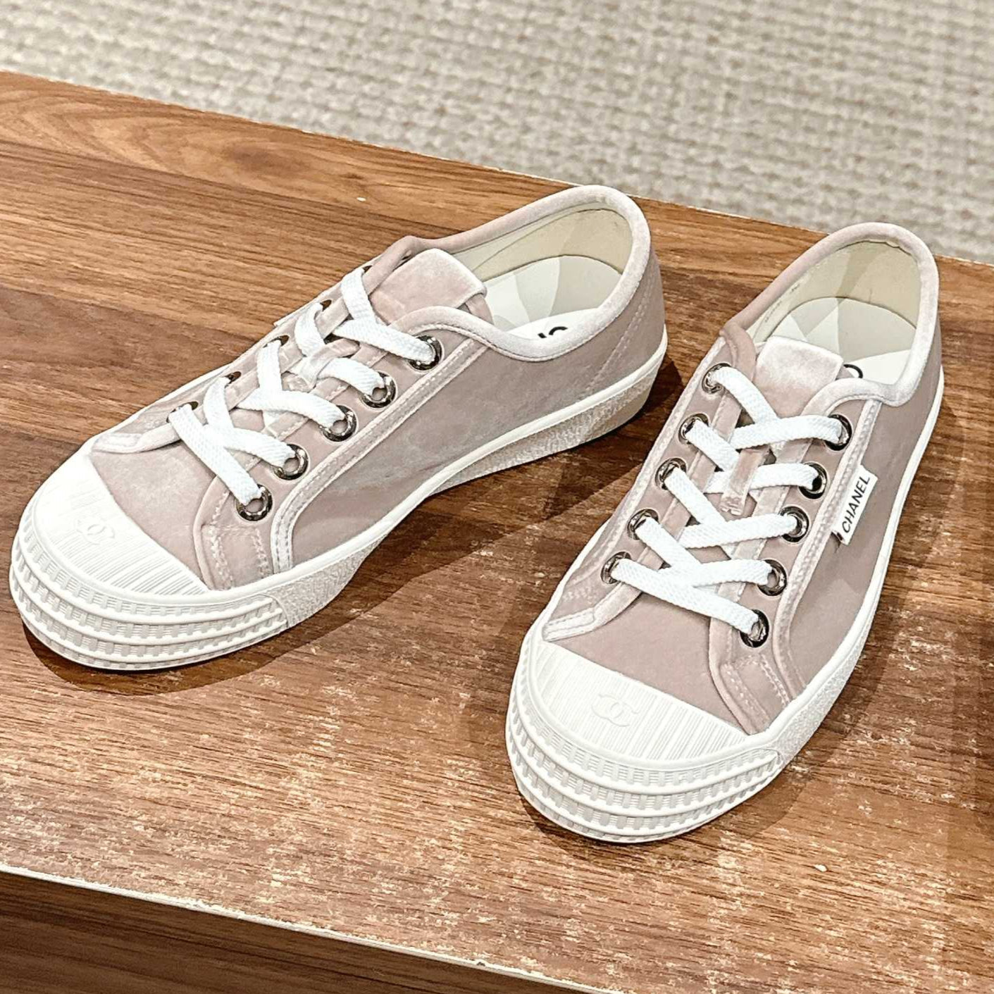 C-Sneakers