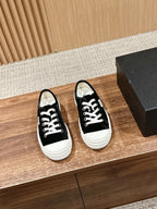 C-Sneakers