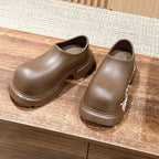 B-Sneakers
